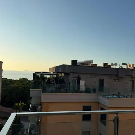 Sea View On Private Diamond Hill Appartamento Vlorë