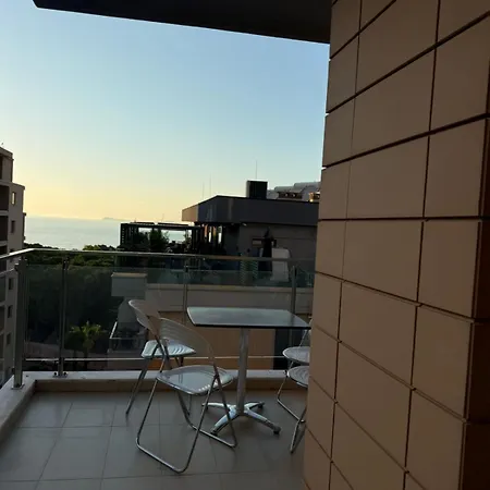 Sea View On Private Diamond Hill Appartamento Vlorë