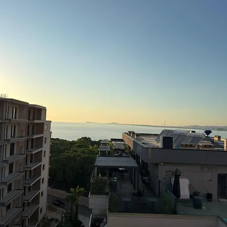 Апартаменты Sea View On Private Diamond Hill Влёра